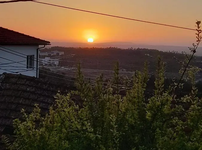 Casa Da Tia Lena Bed & Breakfast