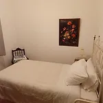 Casa Da Tia Lena 코임브라