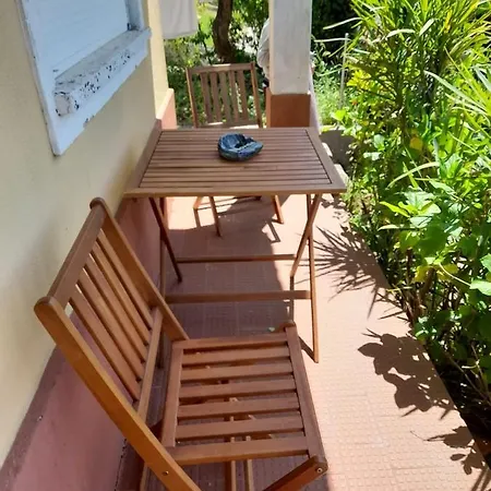 Casa Da Tia Lena Bed & Breakfast *