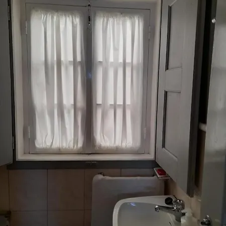 לינה וארוחת בוקר Casa Da Tia Lena קוימברה