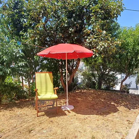 לינה וארוחת בוקר Casa Da Tia Lena *